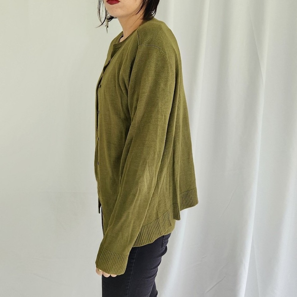 90s/00s Green Silk Sweater Set‎ - Picture 2 of 5